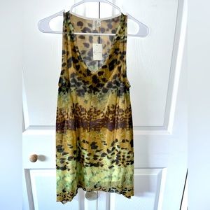 J/M Sportswear dressy multicolored tank top. Has extra liner inside. NWT medium.